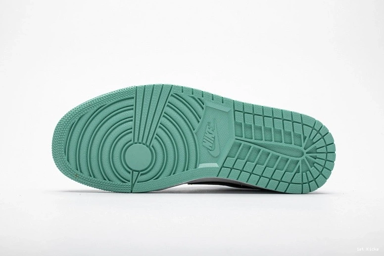 Low Emerald  Jordan 553558-117 1 Toe 0303